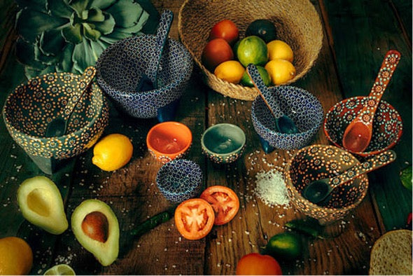 El molcajete pintado a mano: una pieza única de decoración y cocina mexicana